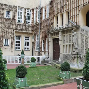 2* Πανσιόν Waizenegger Am Kurfuerstendamm